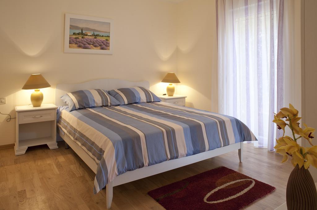 Villas Almar Soline  Zimmer foto