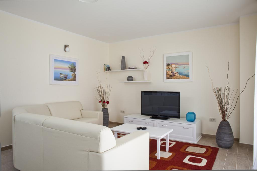 Villas Almar Soline  Zimmer foto